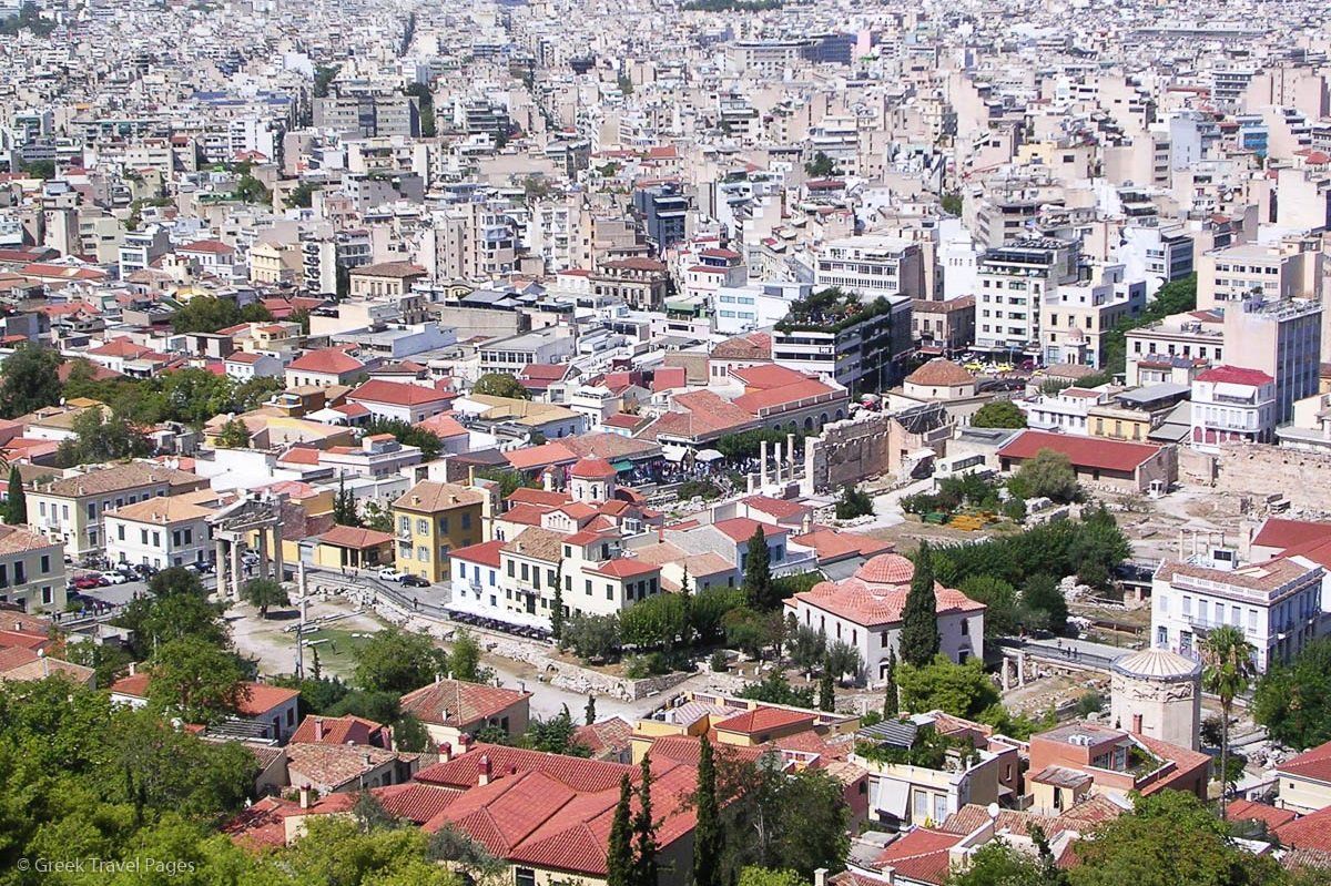 Purchase of a plot in the center of Athens