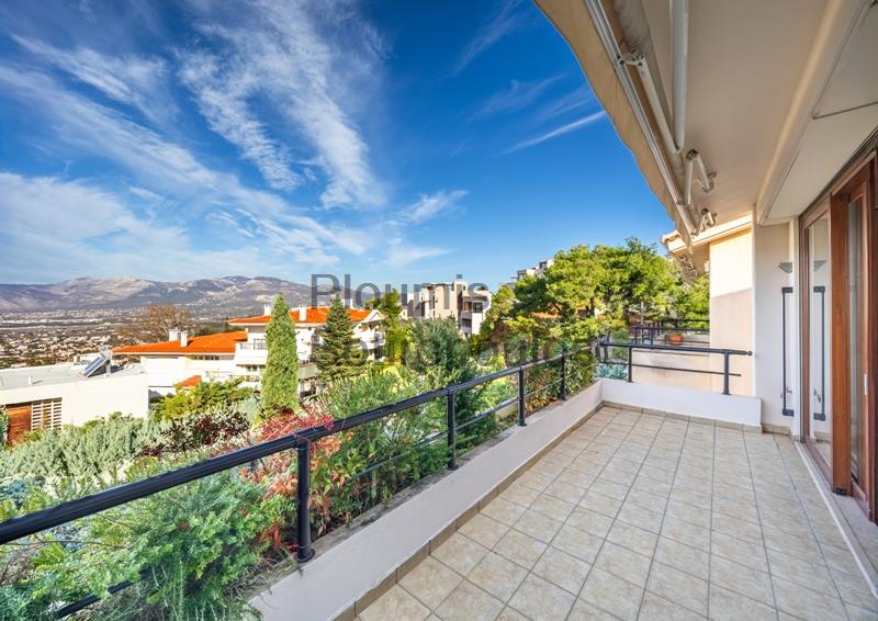 Luxurious Maisonette in Politia Greece for Sale