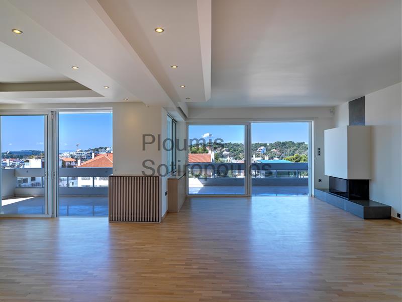 Penthouse perfection, Vouliagmeni Greece for Sale