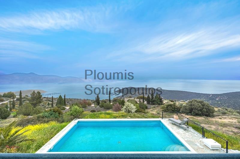 Βίλλα στο Γαλαξίδι Ελλάδα προς Πώληση