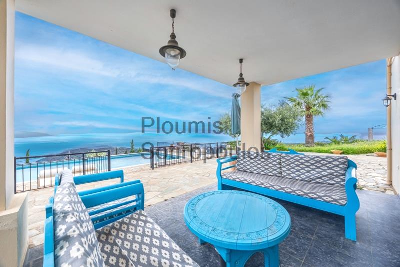 Βίλλα στο Γαλαξίδι Ελλάδα προς Πώληση