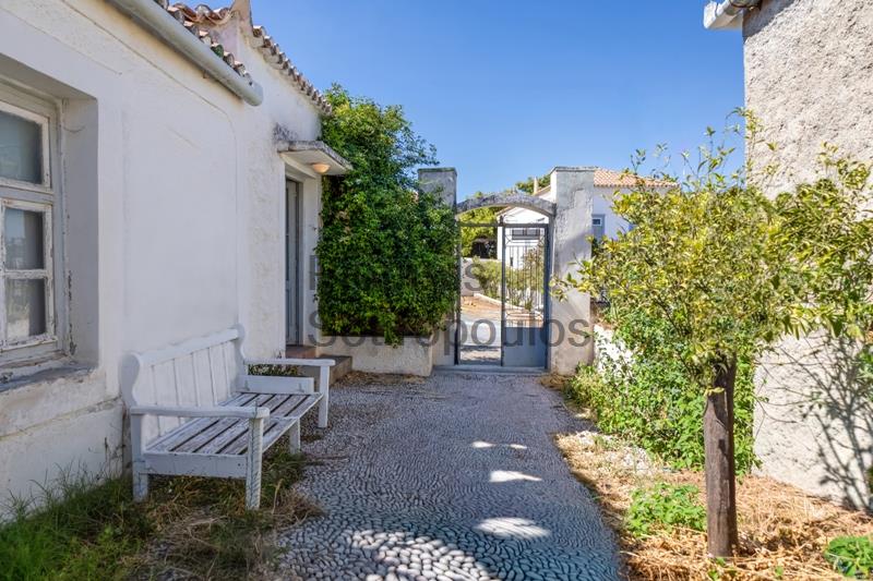 Οικόπεδο με παλαιά κατοικία στις Σπέτσες Ελλάδα προς Πώληση