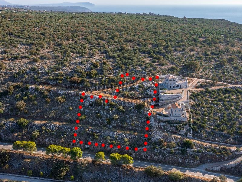 Land plot with permit in Limeni, Peloponnese Greece for Sale