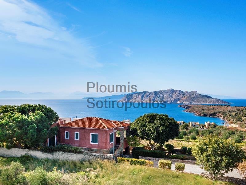 Traditional Villa in Aegina Greece for Sale