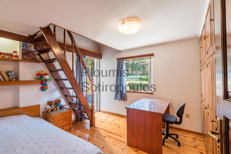 Κλασική μονοκατοικία στα Καλύβια Αττικής Ελλάδα προς Πώληση