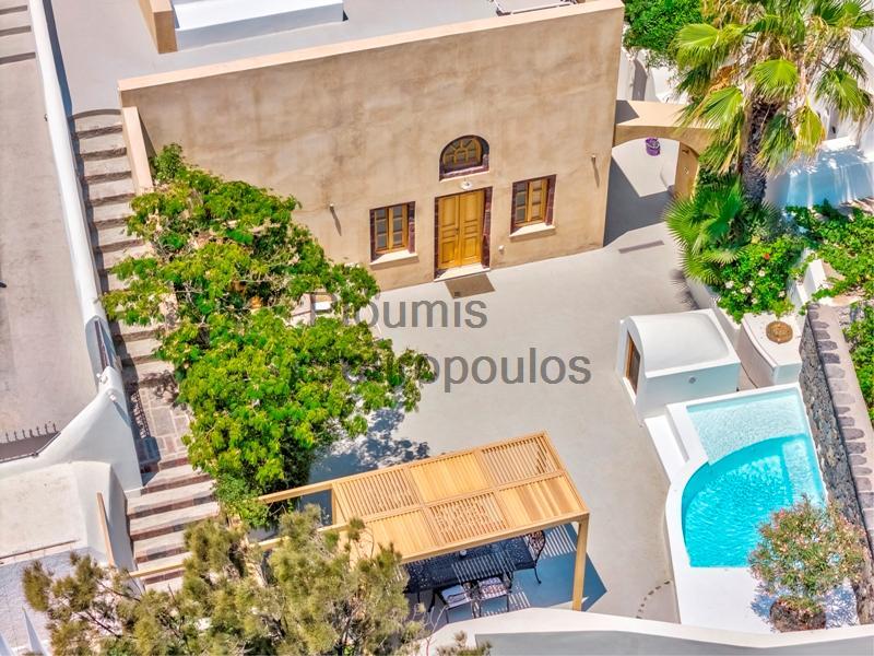 Α Historic Residence in Fira, Santorini Greece for Sale