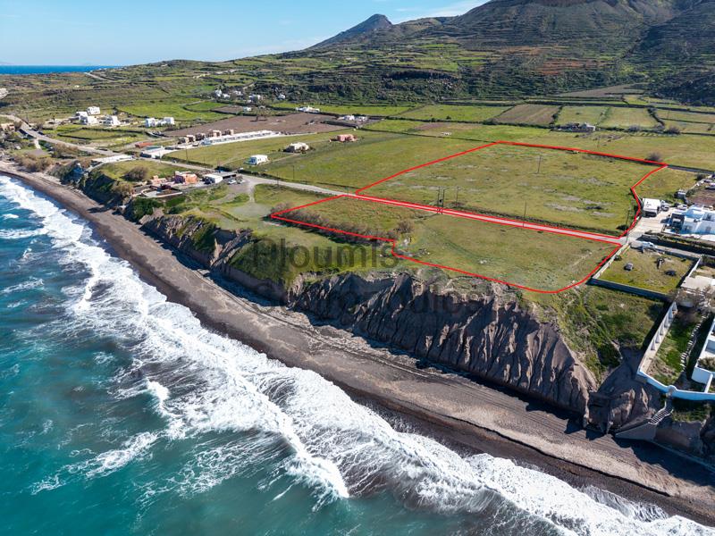 Ανάπτυξη Παραθαλάσσιου Ξενοδοχείου στη Σαντορίνη Ελλάδα προς Πώληση