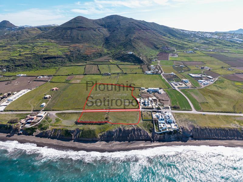 Ανάπτυξη Παραθαλάσσιου Ξενοδοχείου στη Σαντορίνη Ελλάδα προς Πώληση