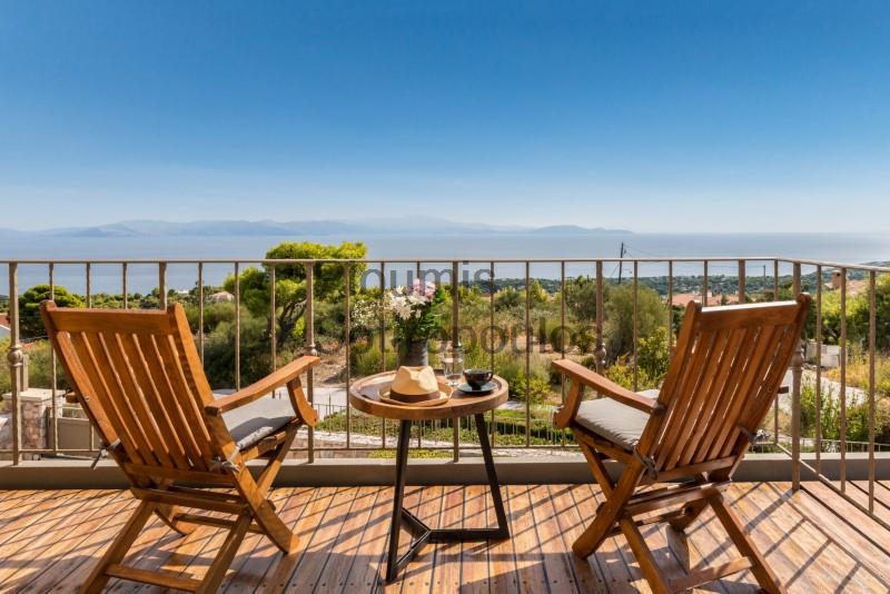 Exceptional Villa in Neos Voutzas, Attica Greece for Sale