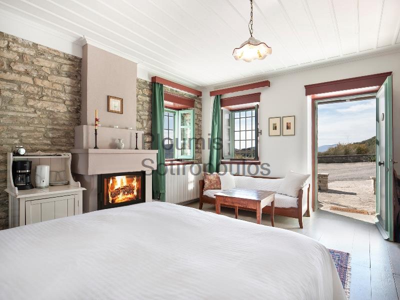 Traditional Stone Guesthouse in Zagorochoria Greece for Sale