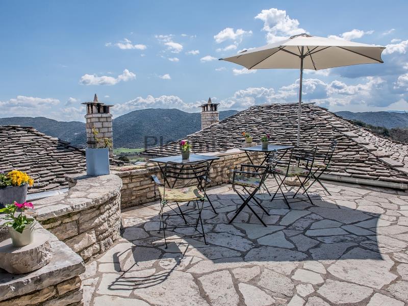Traditional Stone Guesthouse in Zagorochoria Greece for Sale