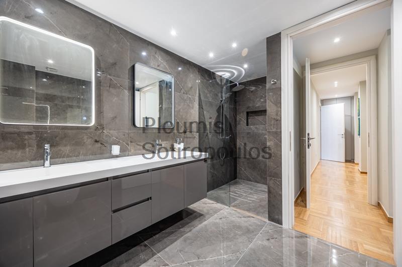 Αρχοντικό Διαμέρισμα στην Πλατεία Κολωνακίου Ελλάδα προς Πώληση