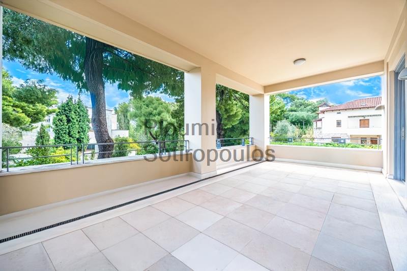 Αρχοντικό  Διαμέρισμα στο Κεφαλάρι Ελλάδα προς Πώληση