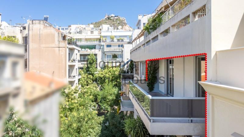 Αρχοντικό Διαμέρισμα στο Κολωνάκι